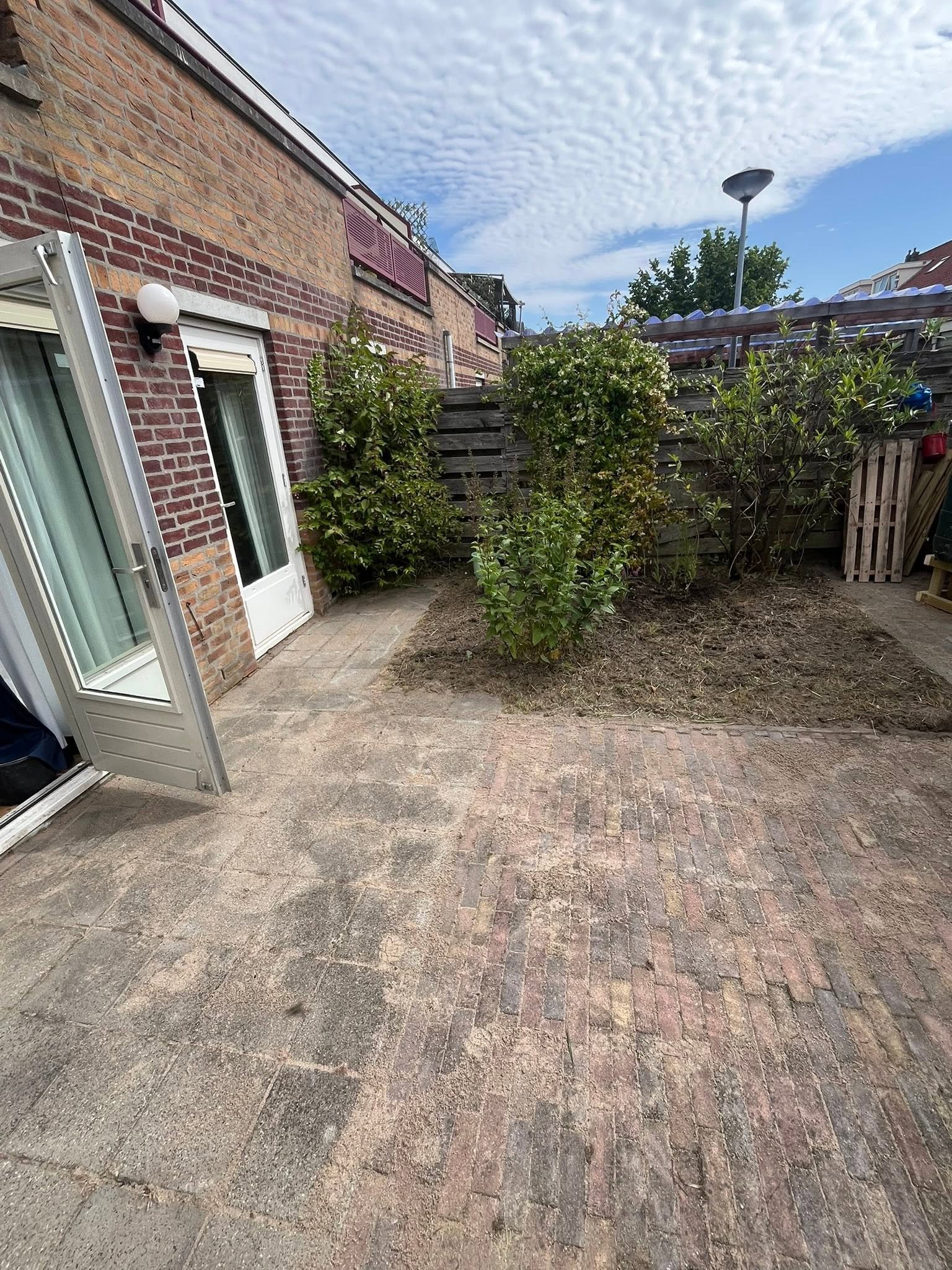 bestrating-aanleggen_warmenhuizen.jpg